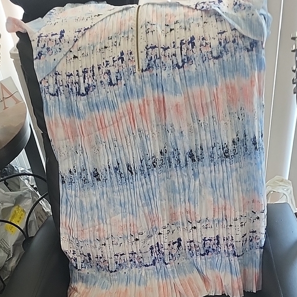 Lily Dresses & Skirts - Pleated Multicolor Dress